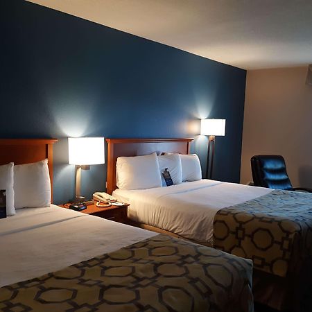 Baymont By Wyndham Rochester Mayo Clinic Area Экстерьер фото