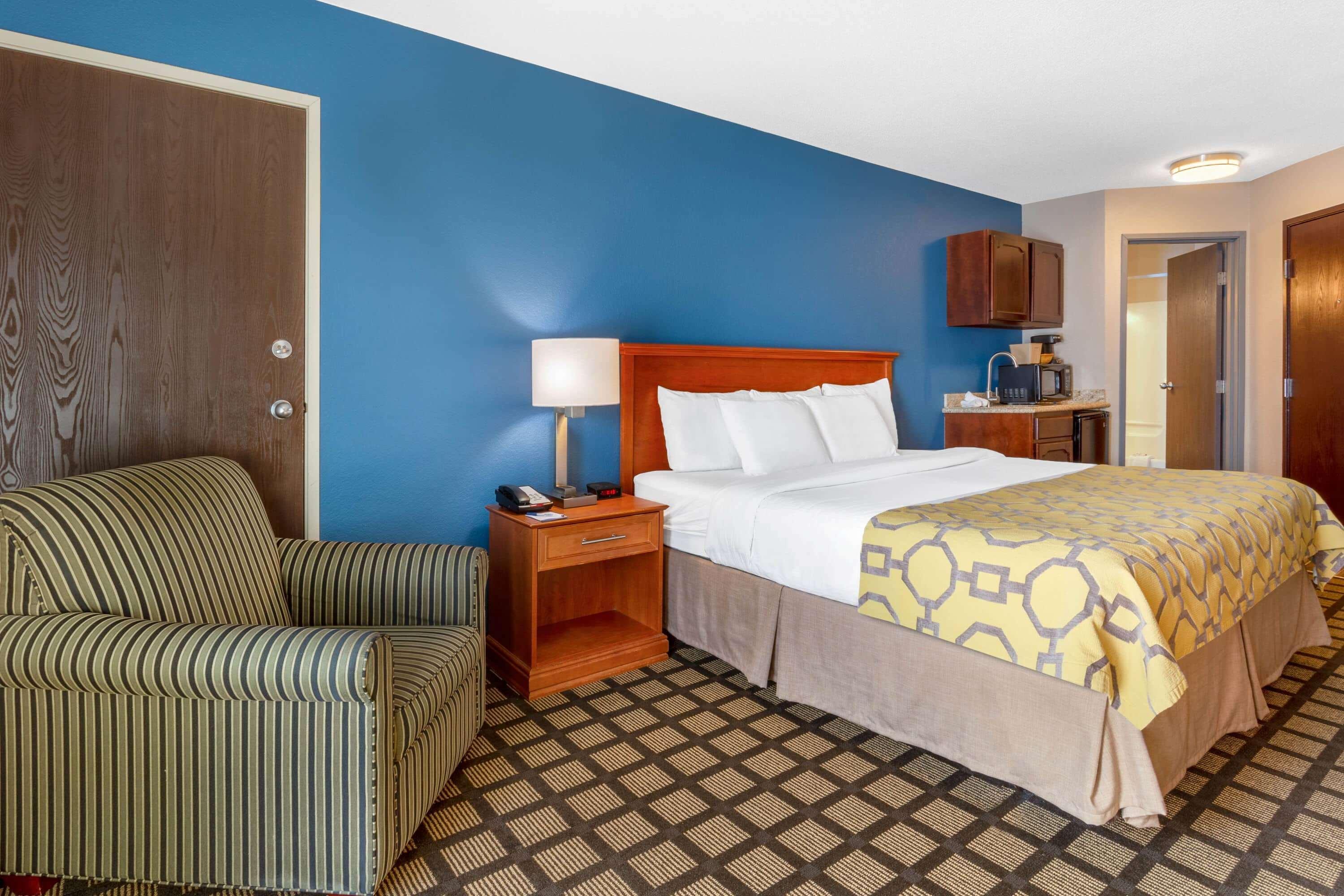 Baymont By Wyndham Rochester Mayo Clinic Area Экстерьер фото