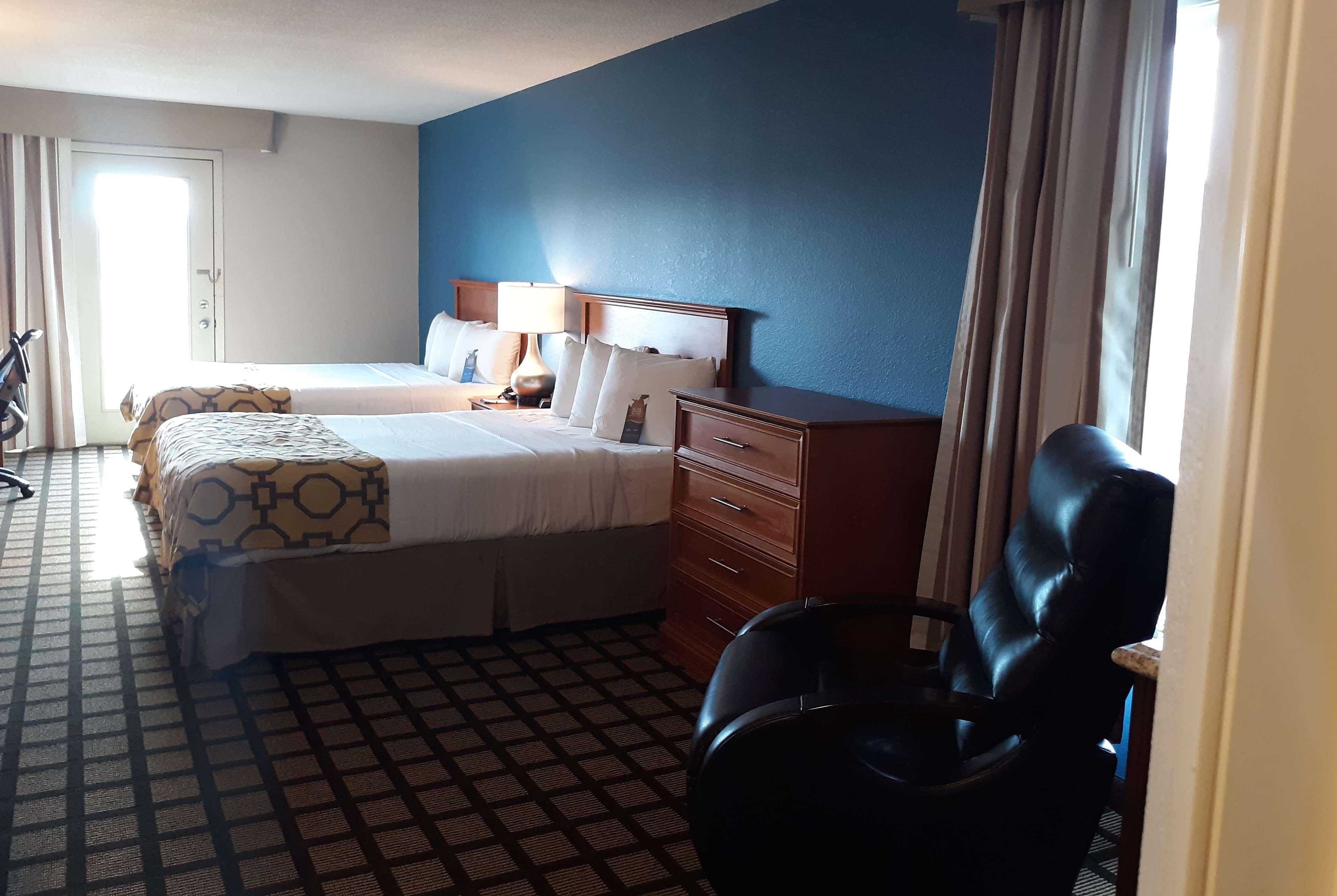 Baymont By Wyndham Rochester Mayo Clinic Area Экстерьер фото