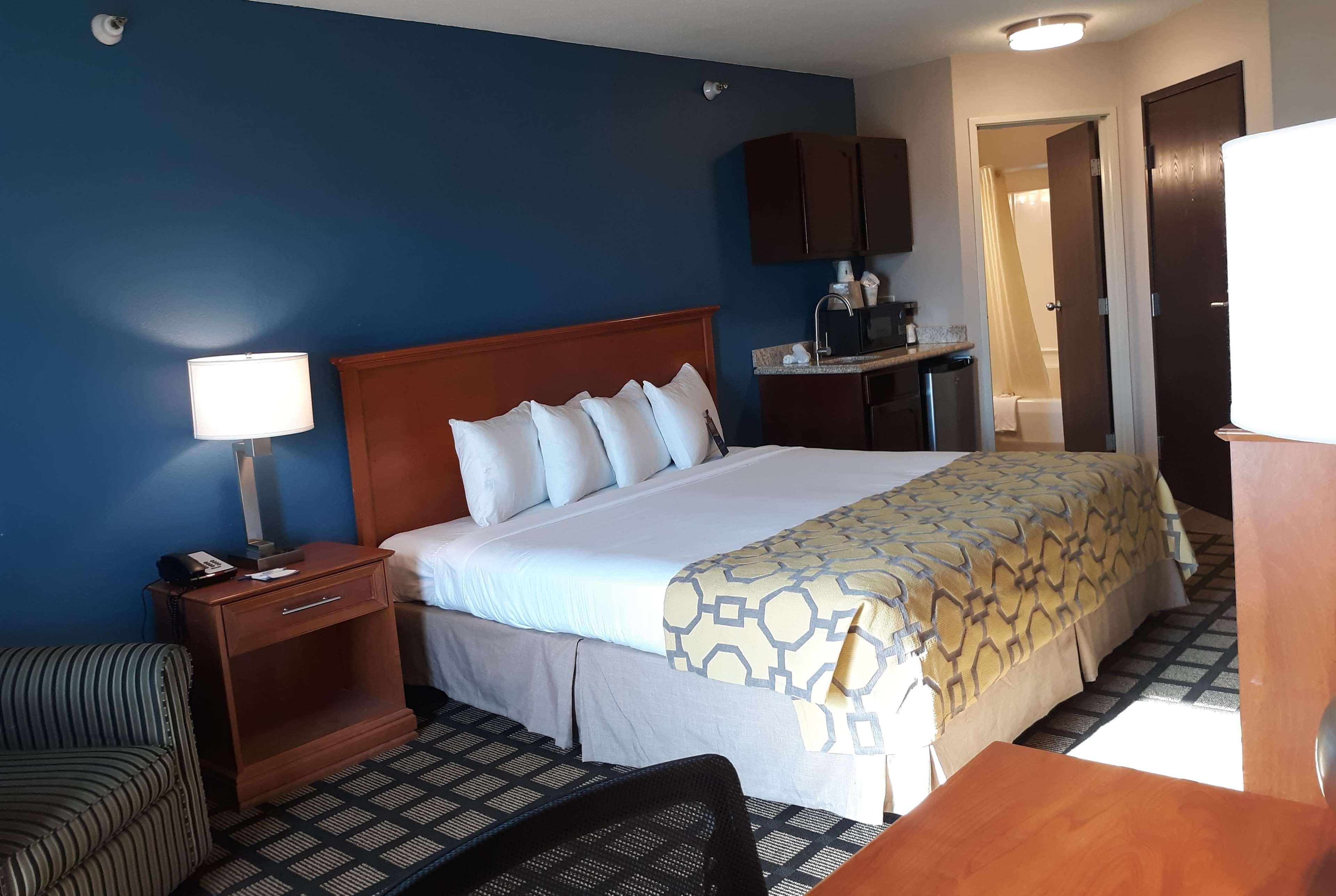 Baymont By Wyndham Rochester Mayo Clinic Area Экстерьер фото