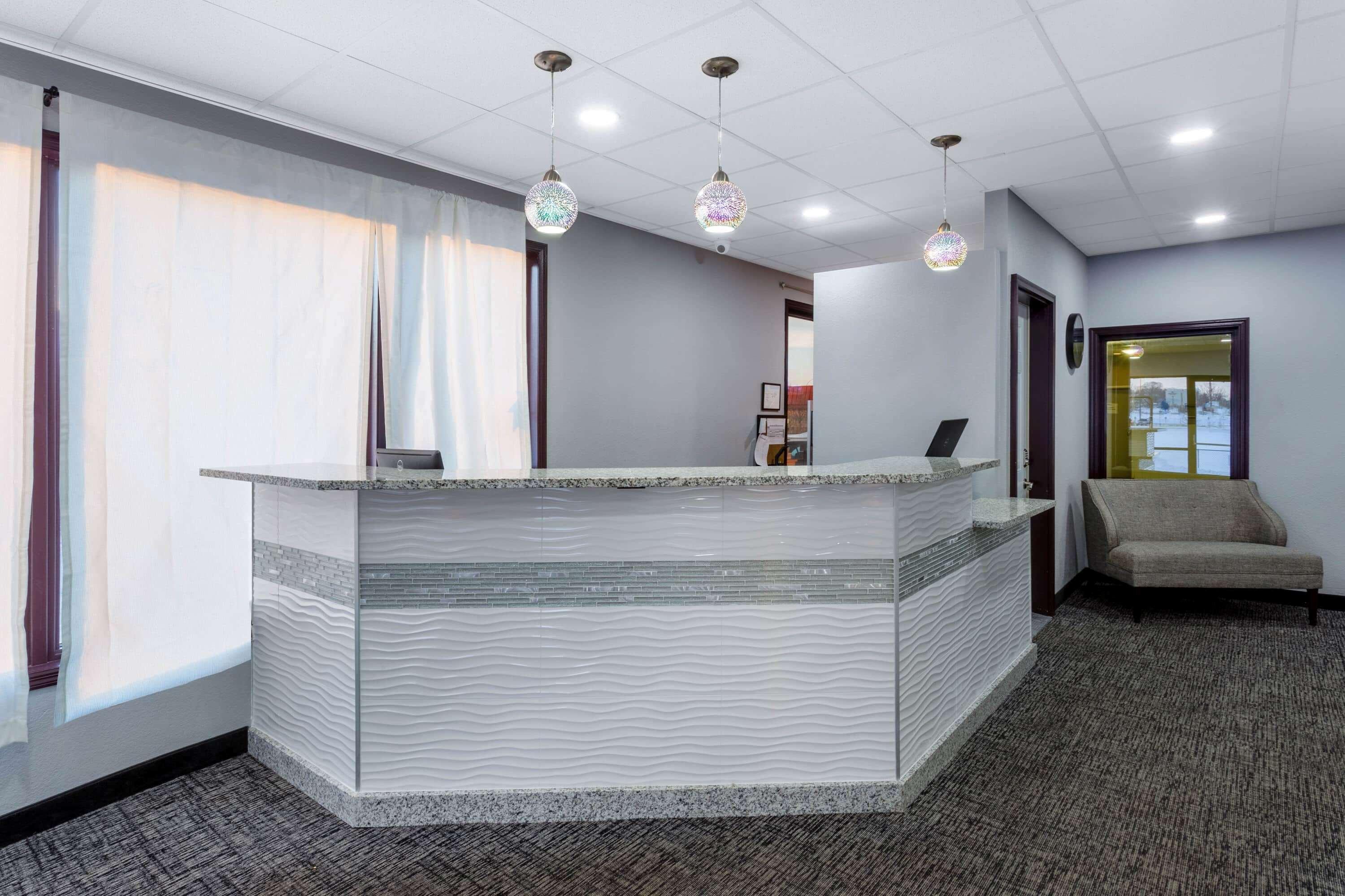 Baymont By Wyndham Rochester Mayo Clinic Area Экстерьер фото