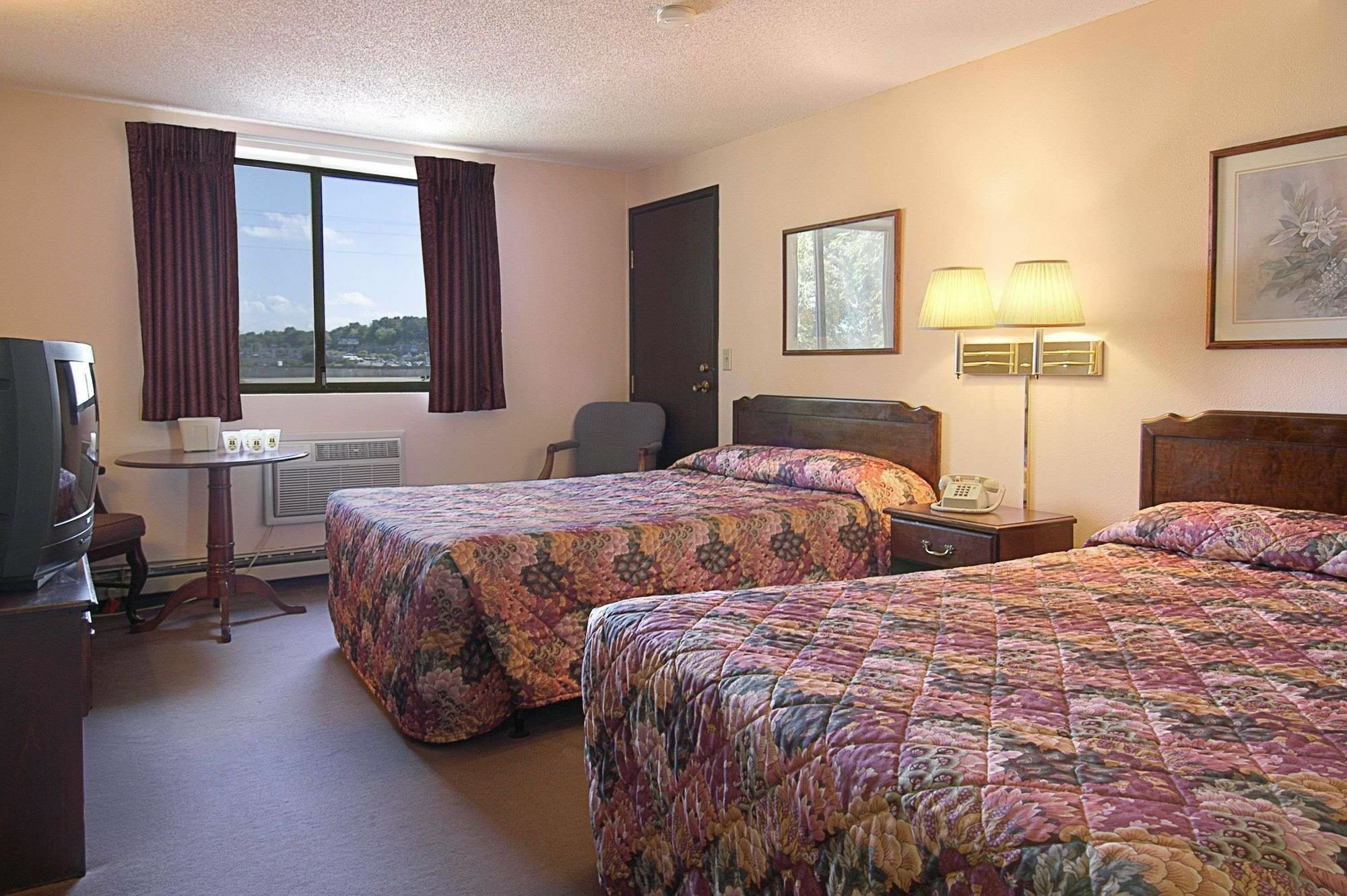 Baymont By Wyndham Rochester Mayo Clinic Area Экстерьер фото